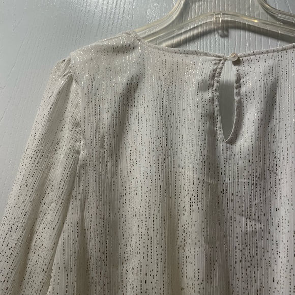 ENTRO sparkle romper - Picture 10 of 11